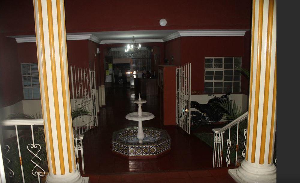 Hotel Colonial Τρουχίλο Εξωτερικό φωτογραφία