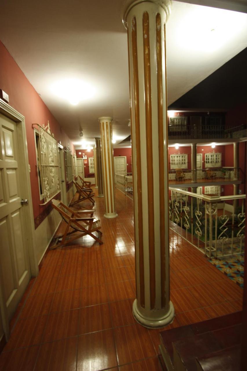 Hotel Colonial Τρουχίλο Εξωτερικό φωτογραφία
